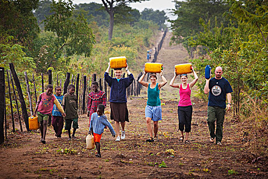 多人,水杯,向上,道路,莫桑比克,非洲