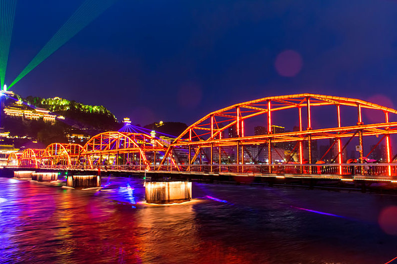 兰州中山桥_黄河铁桥_夜景_高清图片_全景视觉