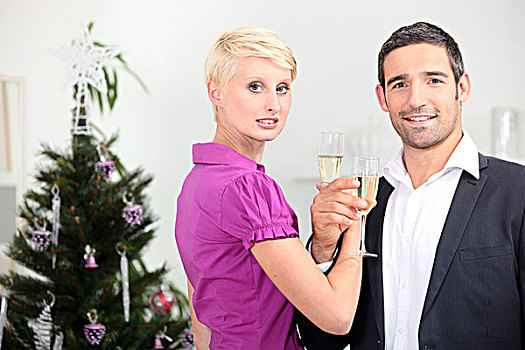 情侣,喝,香槟,圣诞节