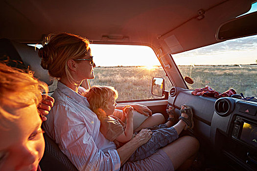 母亲,儿子,旅行,交通工具,国家公园,卡拉哈里沙漠,非洲