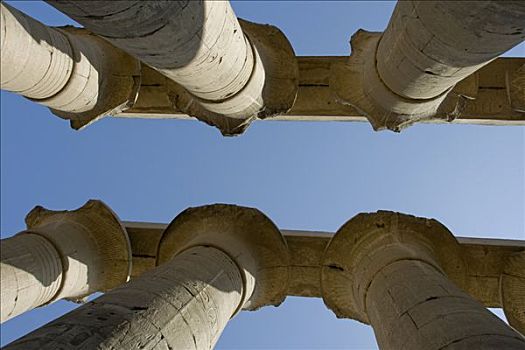 柱廊,阿蒙霍特普三世,卢克索神庙,路克索神庙,尼罗河流域,埃及,非洲