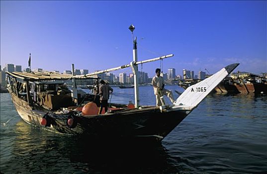 独桅三角帆船,港口,阿布扎比