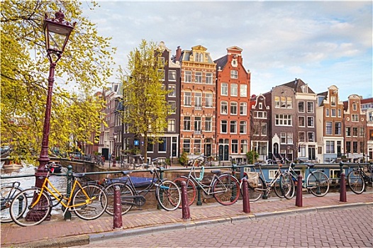 自行车停放,桥,阿姆斯特丹