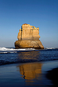 石灰石,石头,一堆,海滩,海洋,道路,坎贝尔港国家公园,维多利亚,澳大利亚