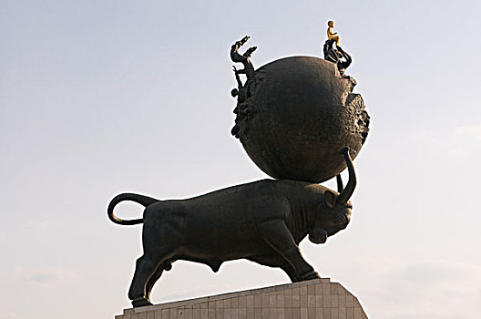 土库曼斯坦,雕塑,公牛
