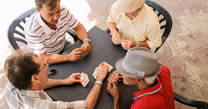 群体,老人,纸牌,比赛,内庭