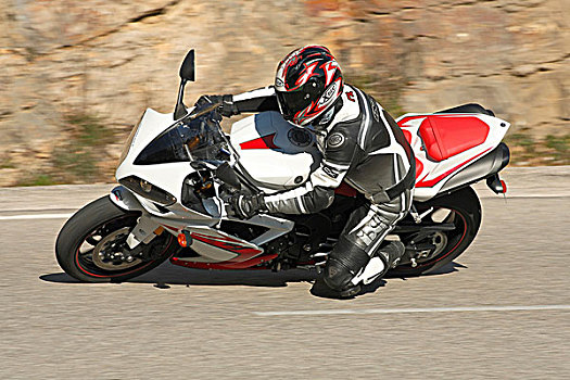 2008年,摩托车