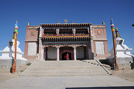 新疆敖包特库热喇嘛庙