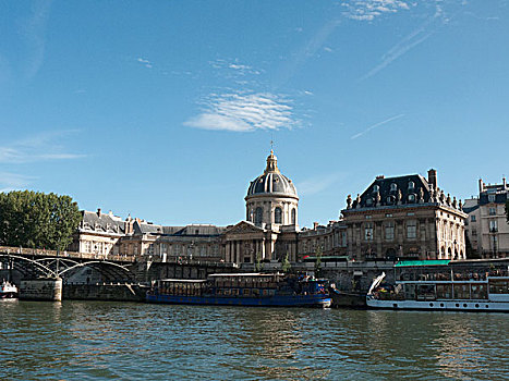 法国巴黎塞纳河游船