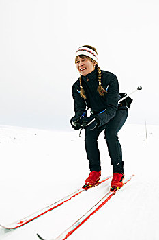 女人,蹲,越野滑雪