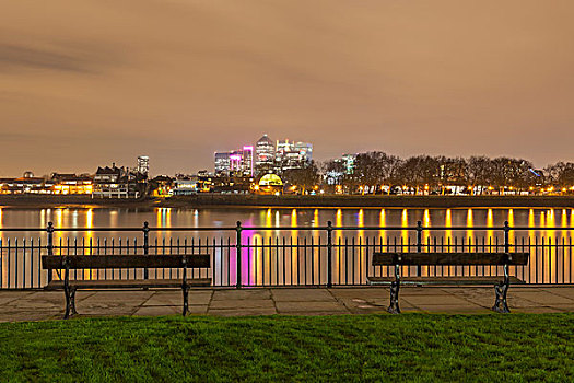 金丝雀码头,泰晤士河,夜晚,伦敦,英国