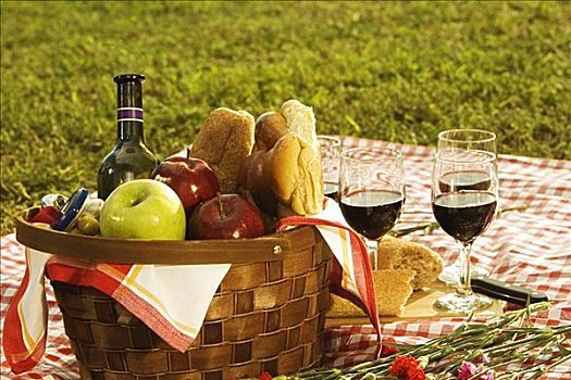 特写,葡萄酒瓶,面包,水果,野餐篮