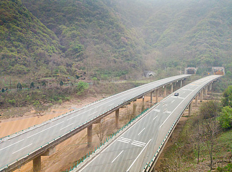 渭河上游田园风光