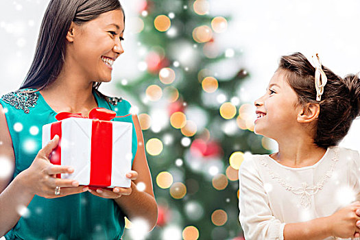 圣诞节,休假,家庭,人,概念,高兴,母子,女孩,礼盒,在家
