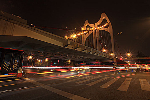 清水河大桥夜景