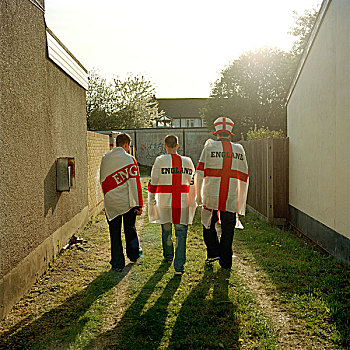 三个,青春,衣服,向上,白天,英格兰,旗帜,圆,走,太阳