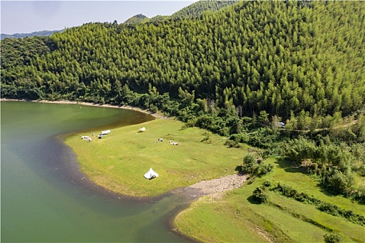 浙江省湖州市赋石水库小杭坑露营地