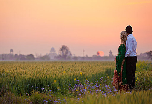 伴侣,站立,一起,土地,日落,旁遮普,印度