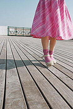 腿,脚,女孩,穿,粉红裙,站立,一个,码头