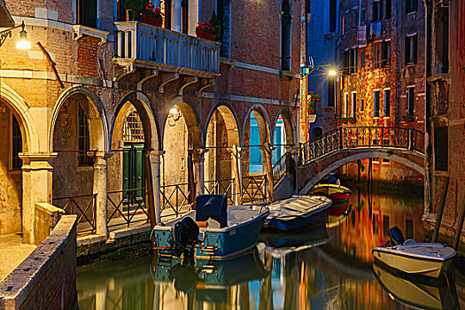 夜晚,侧面,运河,桥,威尼斯,意大利