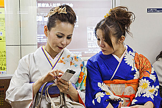 日本,东京,女孩,和服,地铁