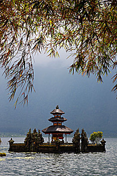 塔,庙宇,湖,巴厘岛,印度尼西亚,东南亚
