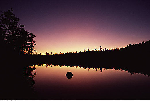 夕阳湖,缅因,美国
