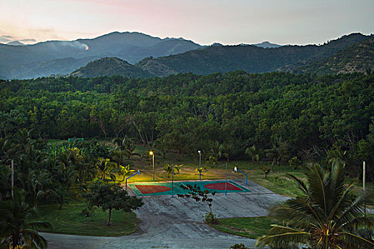 篮球场,光亮,黄昏,山,背景,圣地亚哥,省,古巴