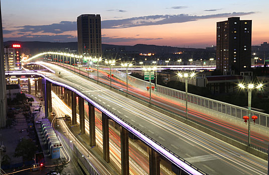 乌鲁木齐克西街夜景