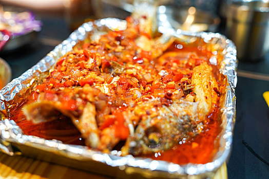 韩式辣锅海鲈鱼