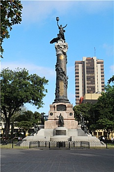自由女神像,瓜亚基尔,厄瓜多尔