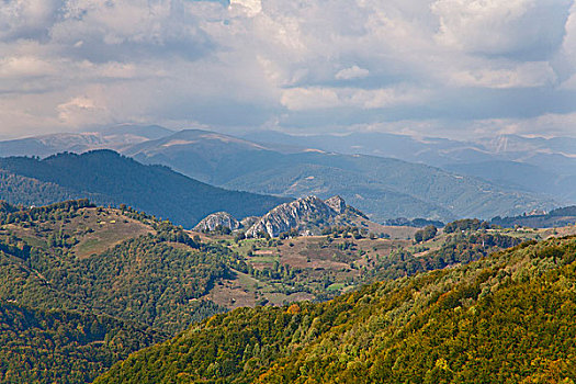 喀尔巴阡山脉地区,山谷,靠近,罗马尼亚