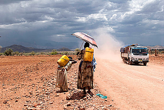 女性,水,途中,埃塞俄比亚,非洲