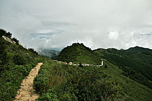 河北省石家庄市平山县驼梁风景区