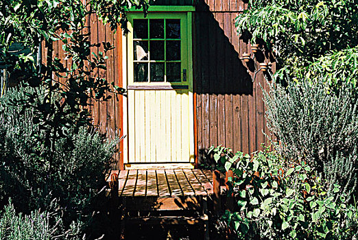 木质,花园棚屋,亮黄色,门