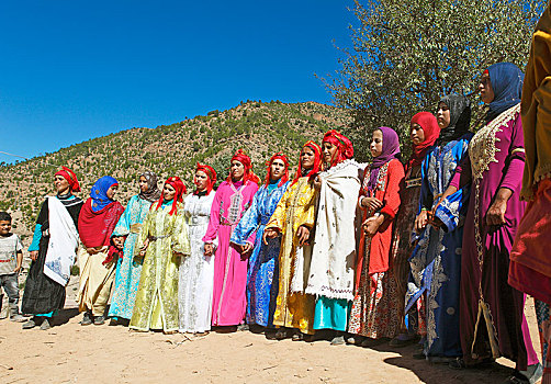 跳舞,女人,彩色,服装,婚礼,庆贺,阿特拉斯山区,省,摩洛哥,非洲