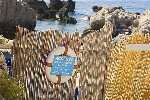 信息牌,救生圈,木篱,卡普里岛,坎帕尼亚区,意大利