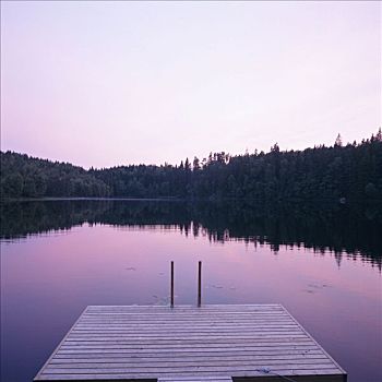 木板路,平静,湖