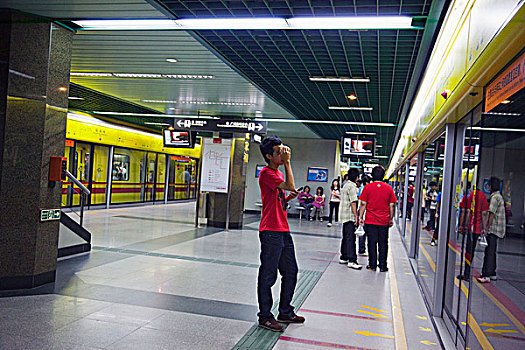 站台,地铁,广州,中国