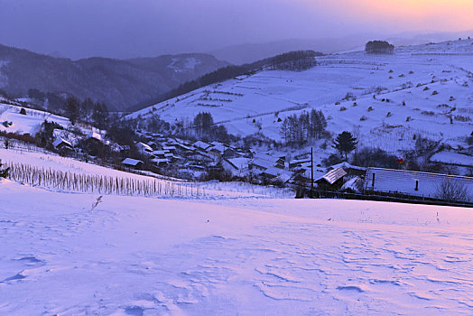 冬季吉林雪村-松岭美景如画