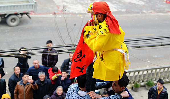 贵州省级非遗高台舞狮,惊险奇绝美庆丰年