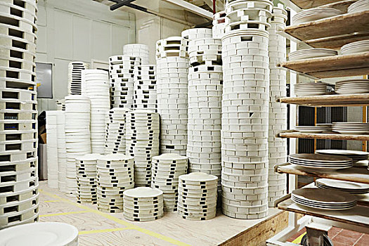 堆积,白色,盘子,陶器,工厂