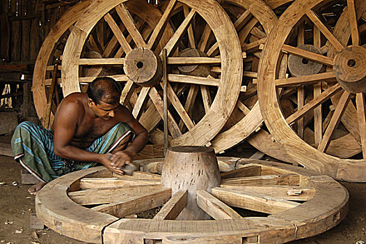 一个,男人,制作,轮子,阉牛,手推车,工作间,孟加拉,十月,2009年
