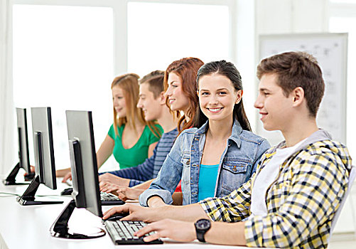 教育,科技,互联网,微笑,女学生,电脑,学习,学校