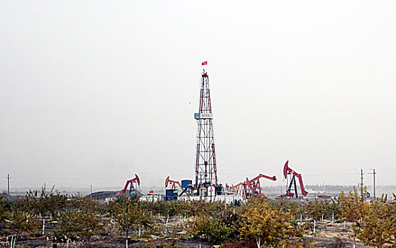 新疆,能源,油井,吐鲁番,环保