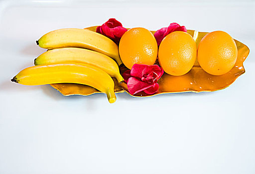 香蕉,橘子,碗