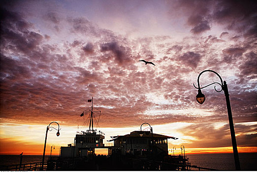 日落,圣莫尼卡码头,加利福尼亚,美国