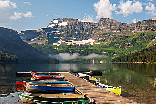 加拿大,艾伯塔省,瓦特顿湖国家公园,湖,攀升,码头,独木舟
