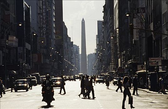 阿根廷,布宜诺斯艾利斯,道路,路人,方尖塔,背景