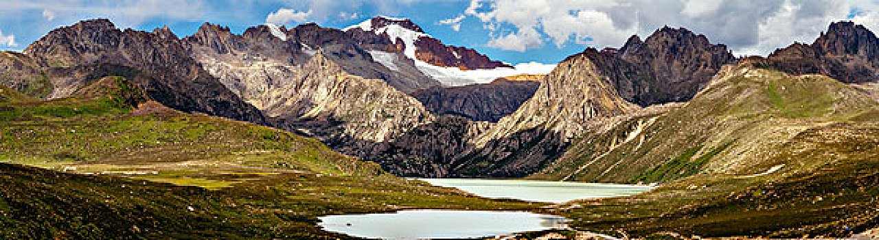 海子山全景